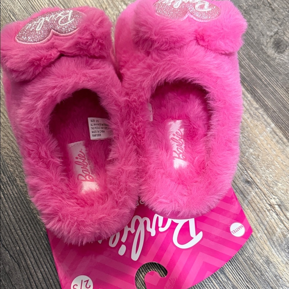 Barbie Glitter Heart Pink Slippers - Picture 7 of 10